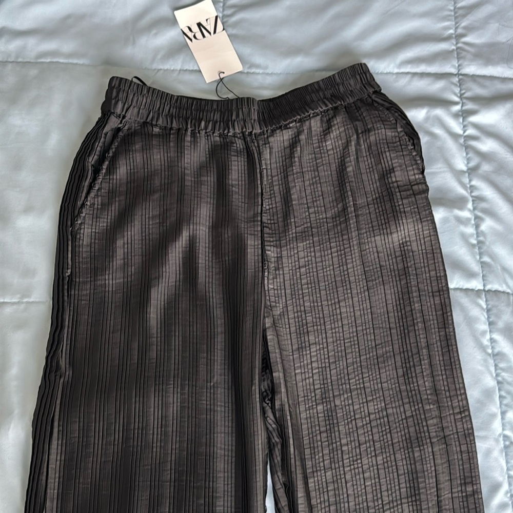 Zara pleated black pants